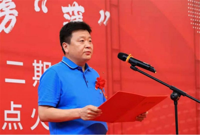 領(lǐng)標(biāo)科技巖板3mm巖板智能生產(chǎn)線成功點(diǎn)火!_3