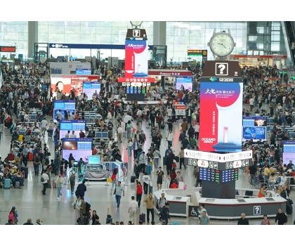 歐神諾中國(guó)玉震撼霸屏上海高鐵，持續(xù)釋放品牌勢(shì)能！