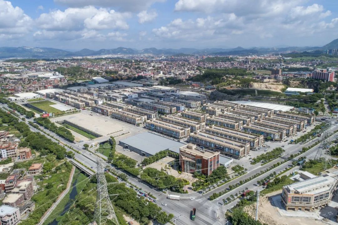 1678690625324514.jpg “世遺泉州 多彩磁灶窯”主題宣傳周將在家博會(huì)期間舉辦!3.jpg