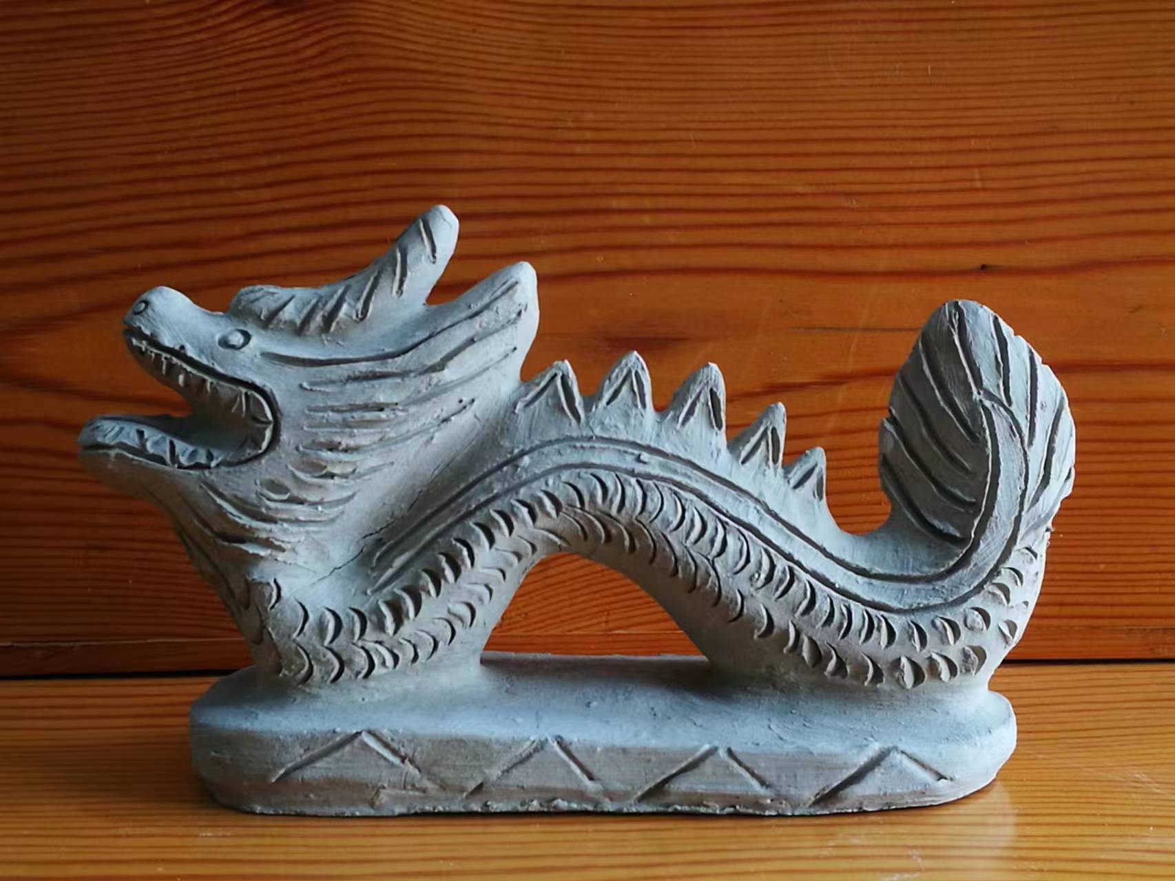 1704241510882916.jpg 非遺傳承――盛世長安小學陶藝社團迎新年手作生肖“中國龍” (1).jpg