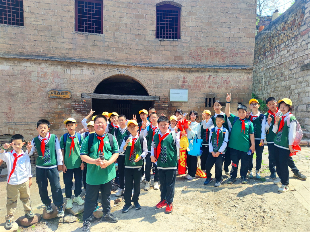 石家莊市盛世長安小學走進井陘南橫口村開啟傳統文化研學之旅A01.jpg