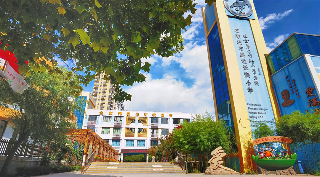 1719813430877445.jpg 陶藝社團畢業季,用陶瓷的永恒留下最美的記憶03.jpg