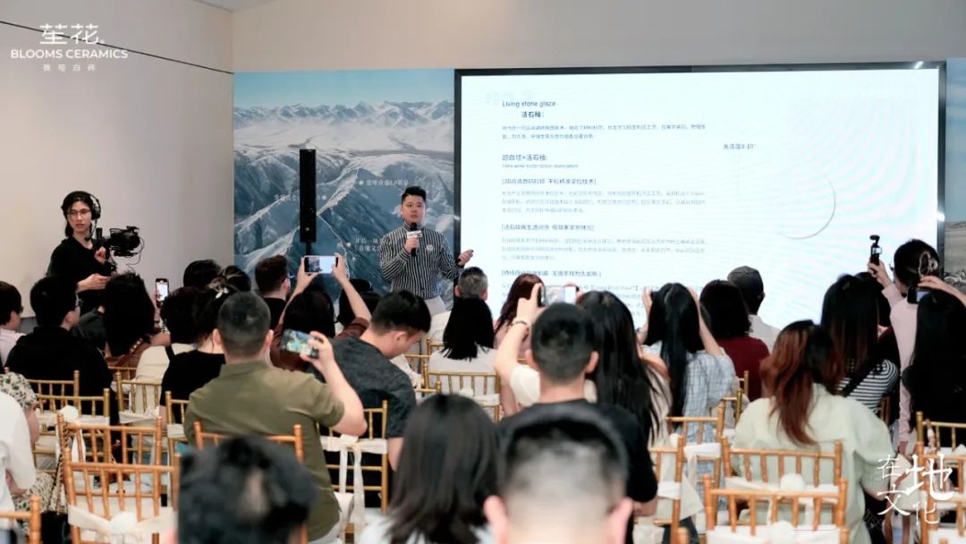 1745058297351816.jpg d885cd906ad85362ce6961886d909d2c.jpg