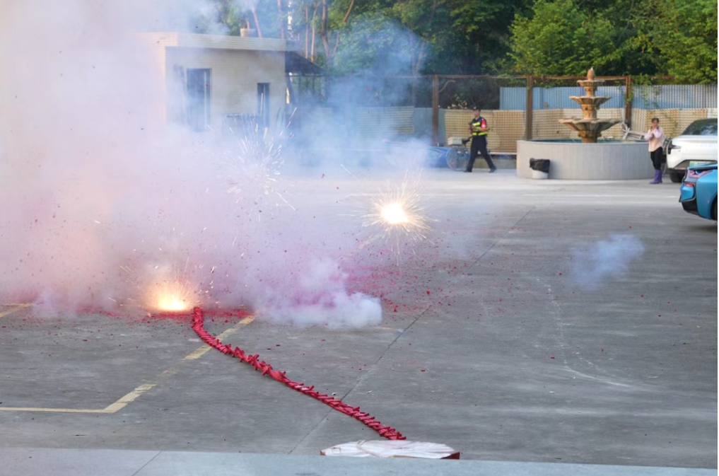 1752032992570688.png 1752032987401.png